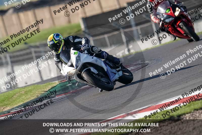 donington no limits trackday;donington park photographs;donington trackday photographs;no limits trackdays;peter wileman photography;trackday digital images;trackday photos